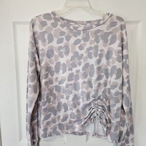 Como Vintage Gray and Pink Leopard Long Sleeve Top